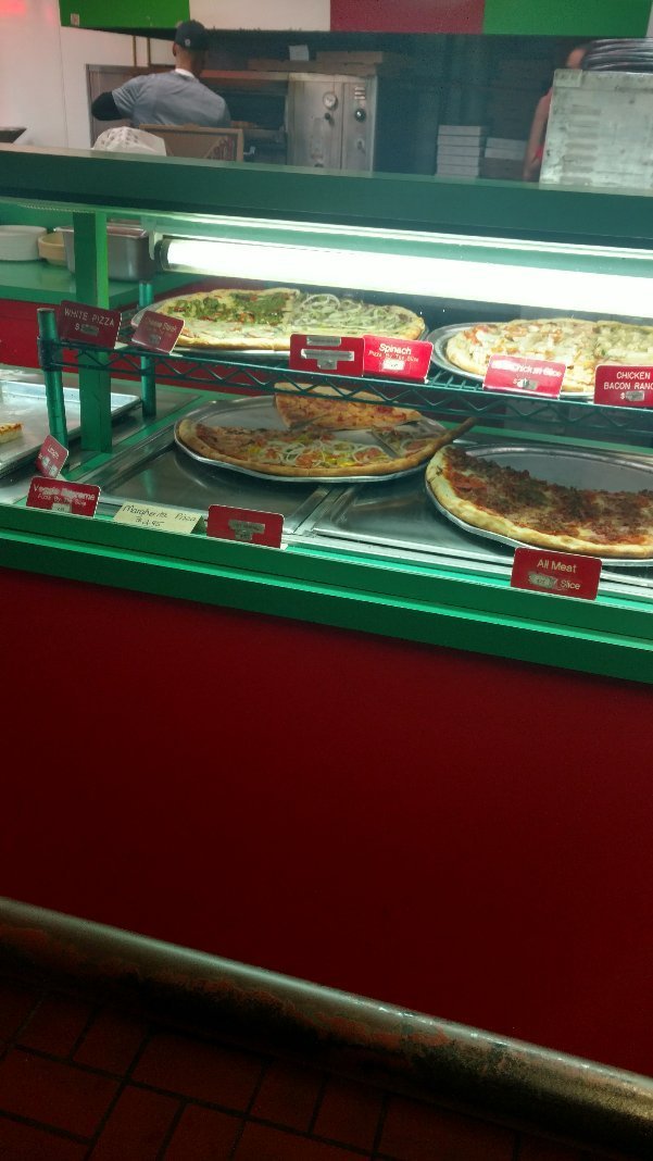 Graziano`s Pizza